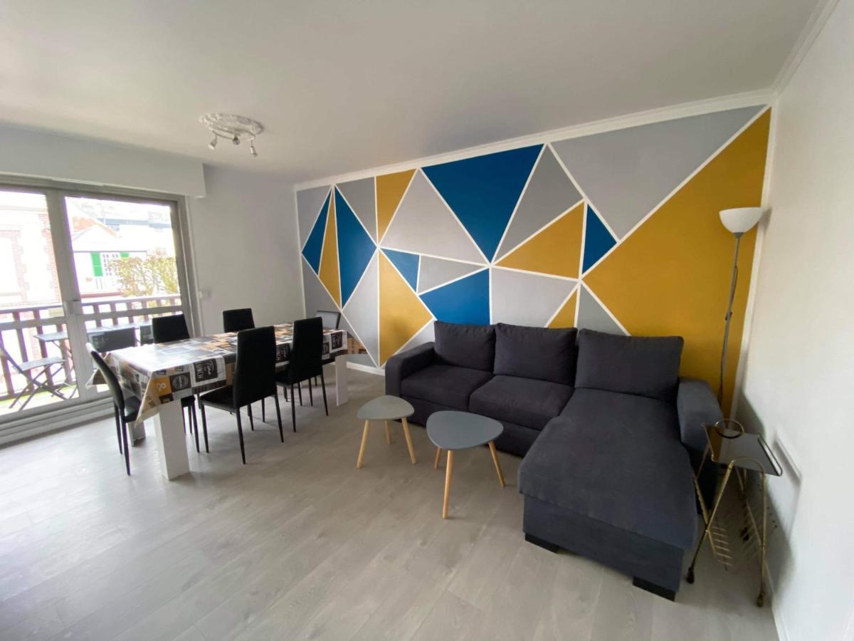 Cabourg Centre, Appartement Pour 4 Personnes A 100M De La Mer ภายนอก รูปภาพ